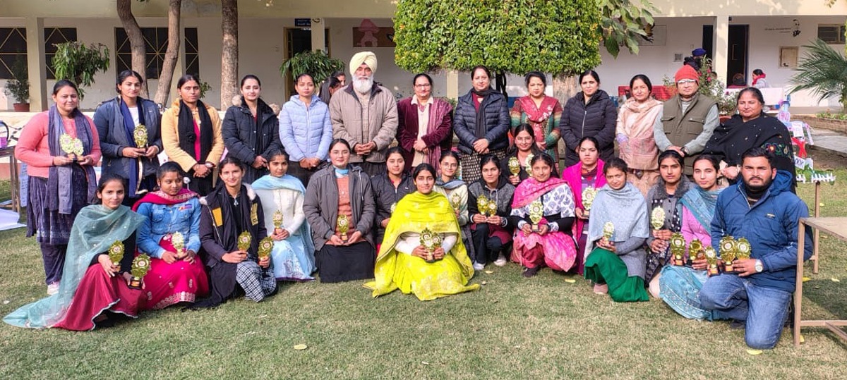Education Department organized skill-in-teaching and best teaching aid competitions for students at Khalsa College